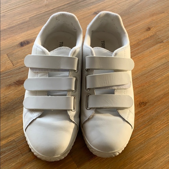 Tretorn Shoes - Tretorn Velcrow sneakers
